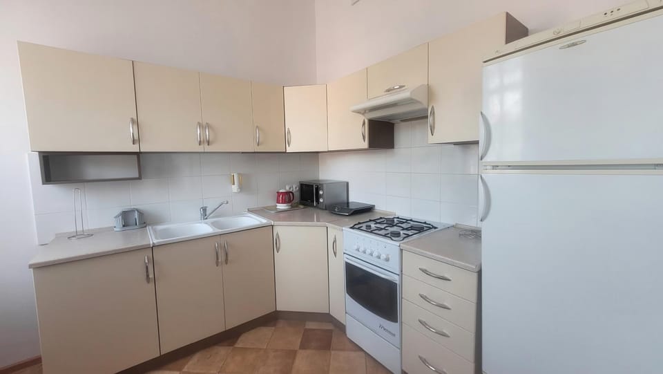 Kitchen or kitchenette, stove