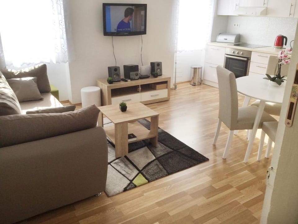 3 bedroom apartment - Villa Marija - Trogir Center Apartment in Trogir