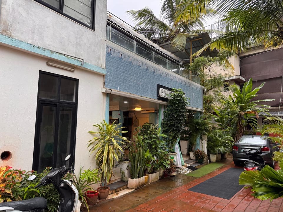 Casa Europe 6BHK With Pool & 5 mins Beach Villa in Calangute