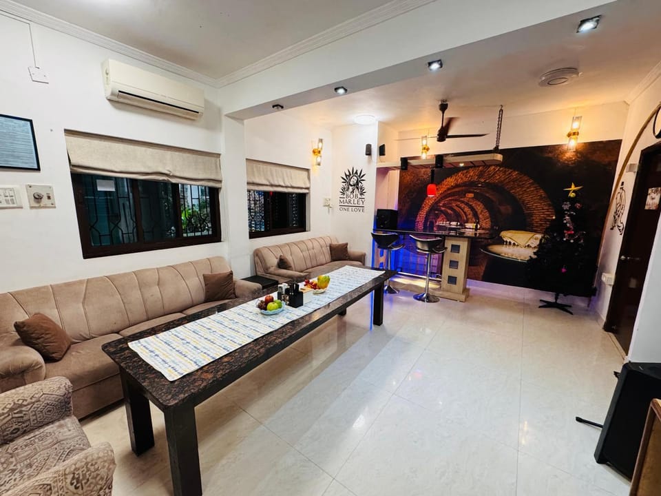 Casa Europe 6BHK With Pool & 5 mins Beach Villa in Calangute
