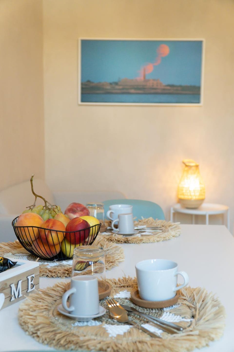 Coffee/tea facilities, Food and drinks, Dining area, Food, Breakfast, Drinks