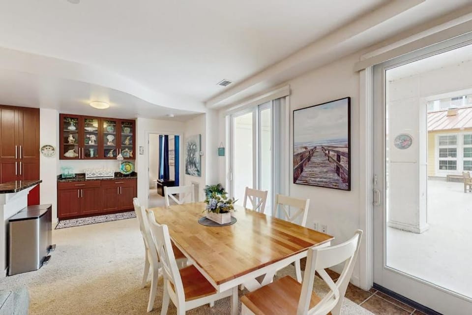 The Sanctuary - Blooming At The Beach - B124 House in Sandbridge