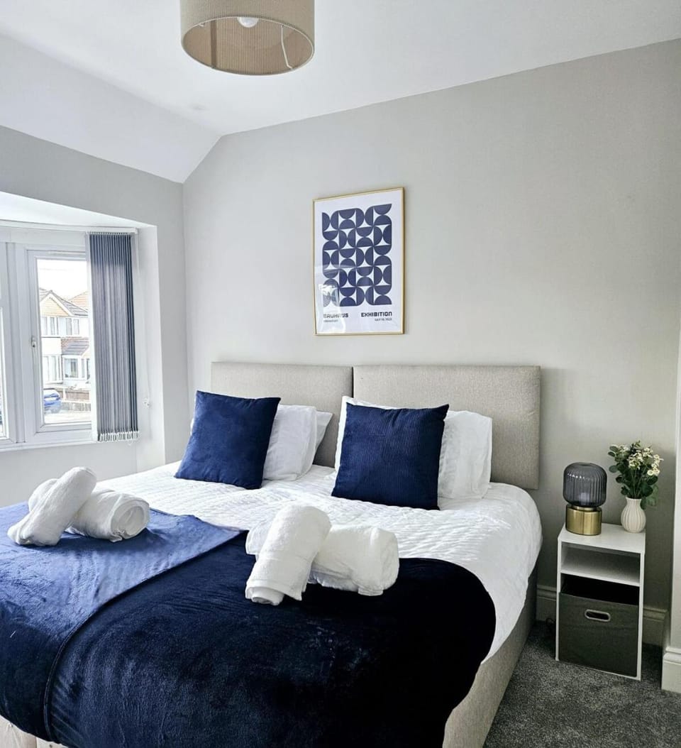Saxe House Apartment in Solihull