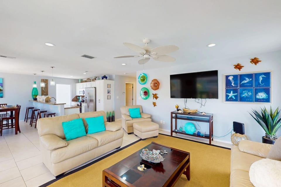 Momo’s Beach House House in South Padre Island