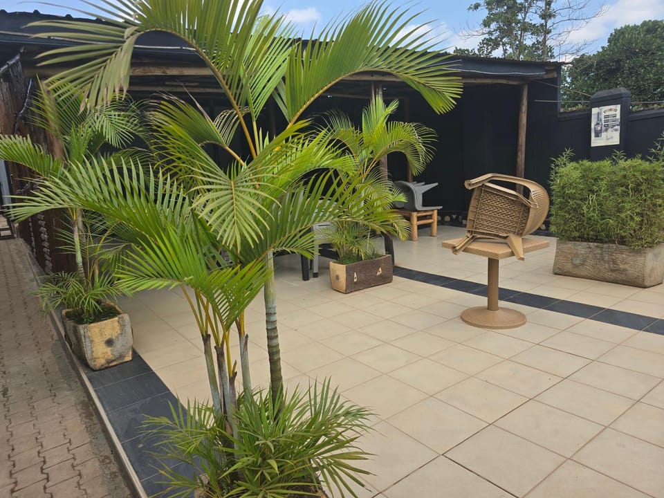 Garden, Balcony/Terrace, Business facilities