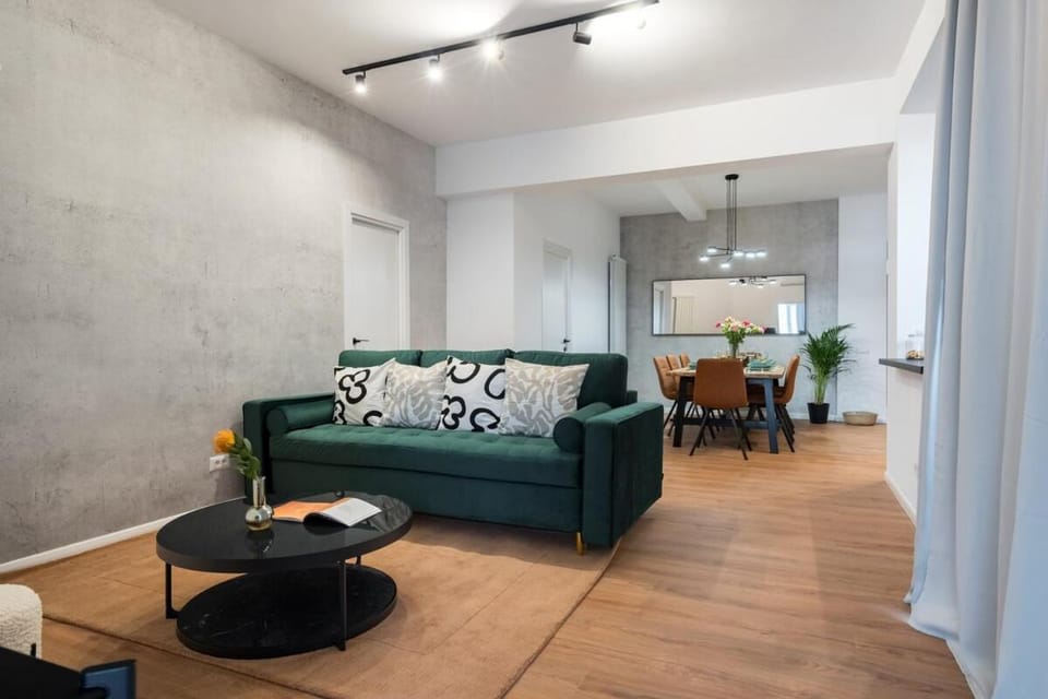 Amazing Terrace Superb 3BR Flat - Top Location Apartment in Bucharest