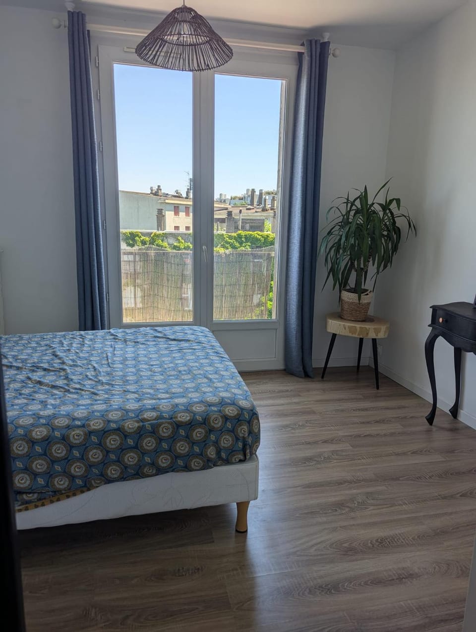 Une chambre à louer Bed and Breakfast in Toulouse