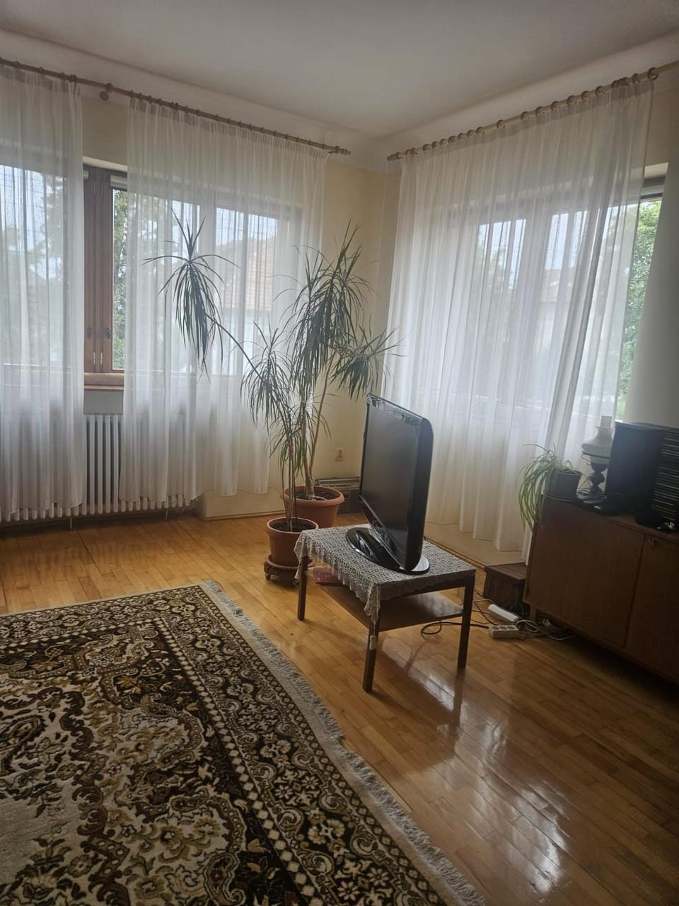 Grande Villa Andrei Muresanu Villa in Cluj-Napoca