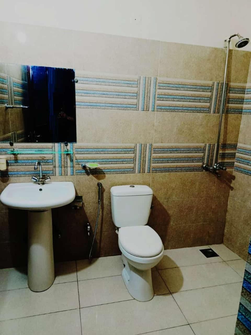 Orient Guest House Hotel in Lahore