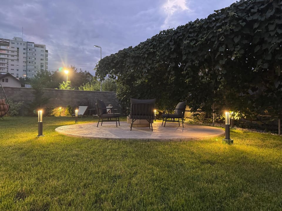 Night, Natural landscape, Garden