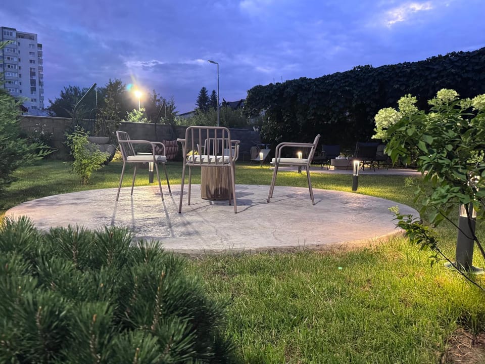 Natural landscape, Garden
