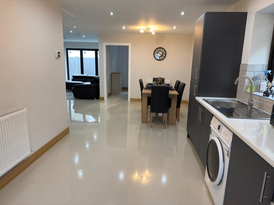 2 Oak House in Keighley