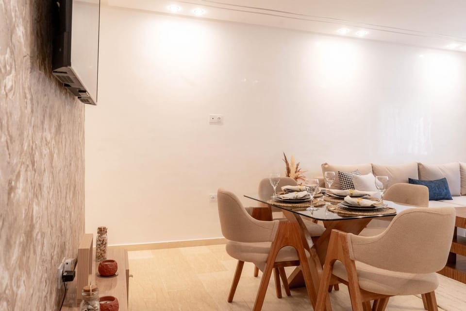 Appt Haut Standing Jacuzzi, wifi & parking Apartment in Tangier