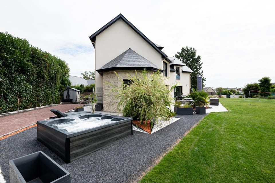Villa NOLEMMA partagee - Honfleur by lesgitesnolemma House in Honfleur