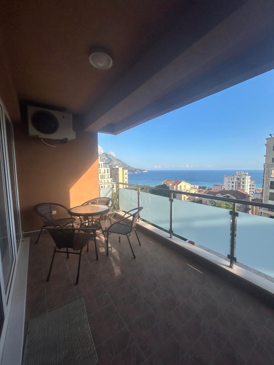 Sadutas Bečići Apartment in Budva Municipality