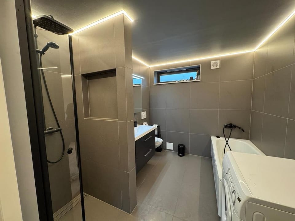 Basement apartment Apartment in Vestland