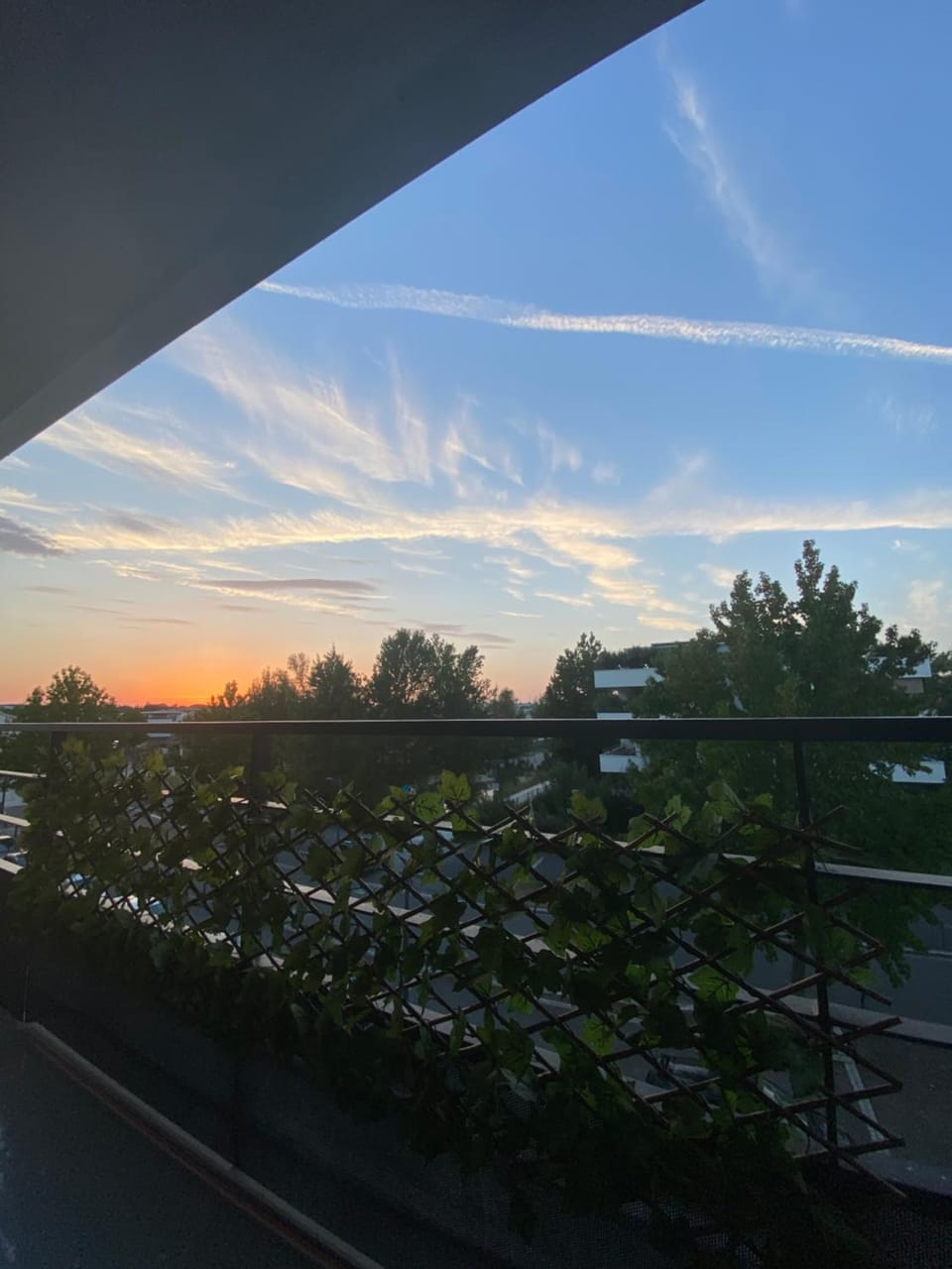 Appartement au bord du lac Apartment in Bordeaux