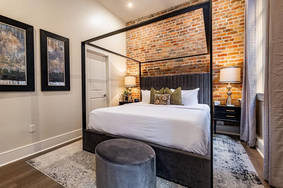 The Zulu - New Orleans Luxury Rentals Apartment in Warehouse District