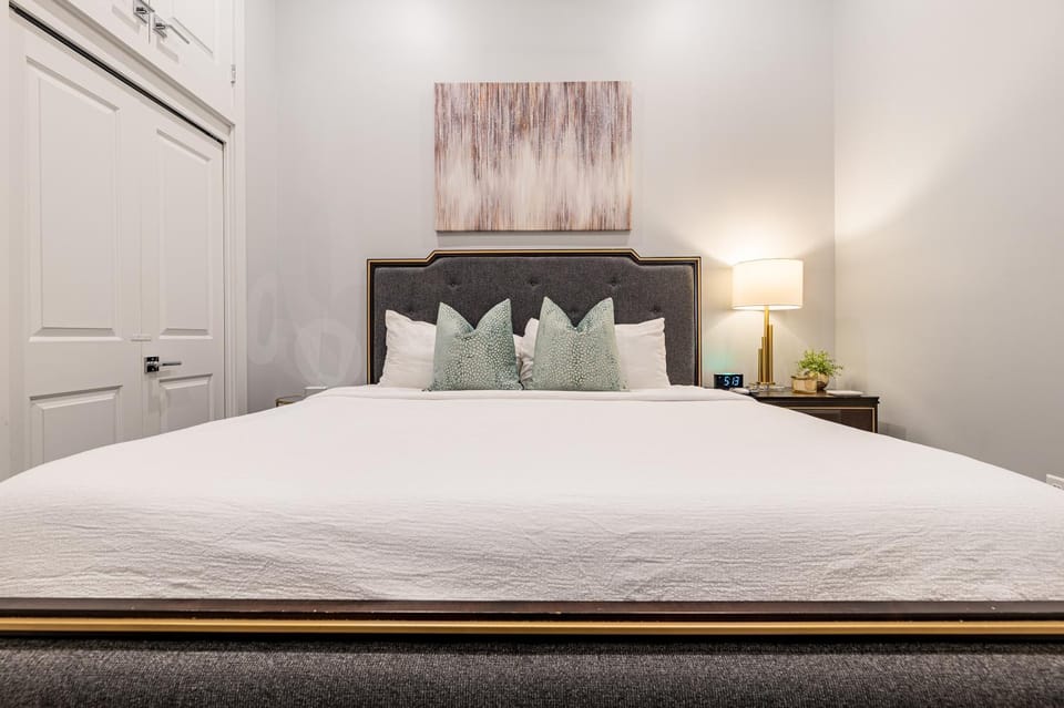 The Zulu - New Orleans Luxury Rentals Apartment in Warehouse District