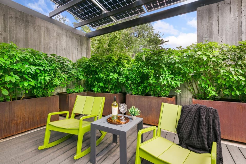 The Overlook - Luxe Old Town Condo with King Suite House in Fort Collins