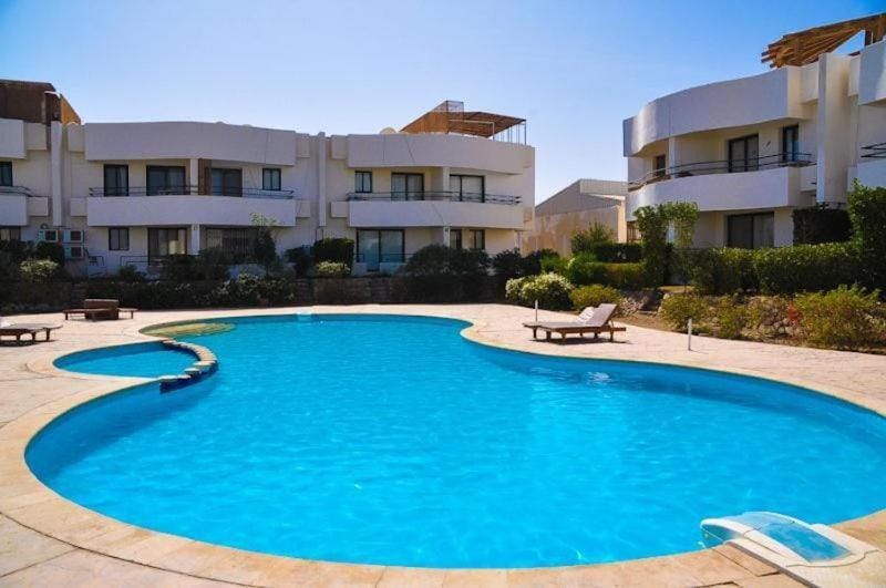 Criss Hostel- City Center Apartment in Sharm El-Sheikh