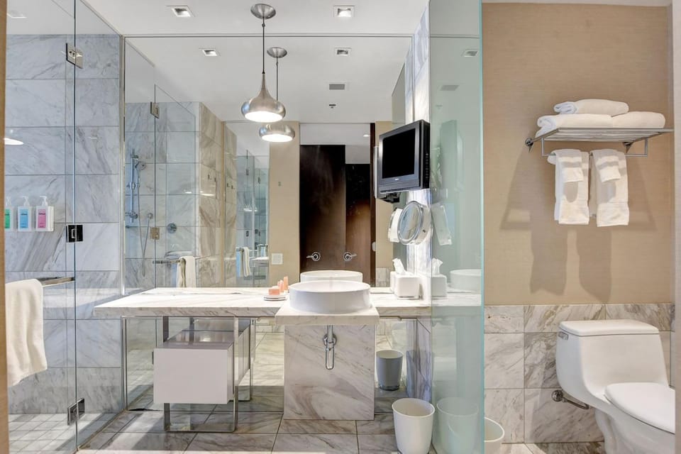Palms Place 51st floor with Strip views and Balcony Apartment hotel in Paradise