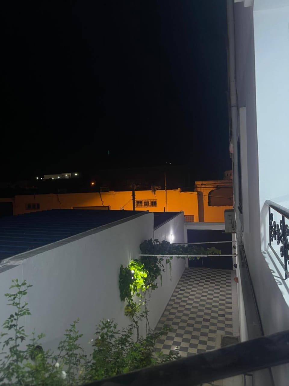 Appartement s2 avec garage Apartment in Tunis Governorate, Tunisia