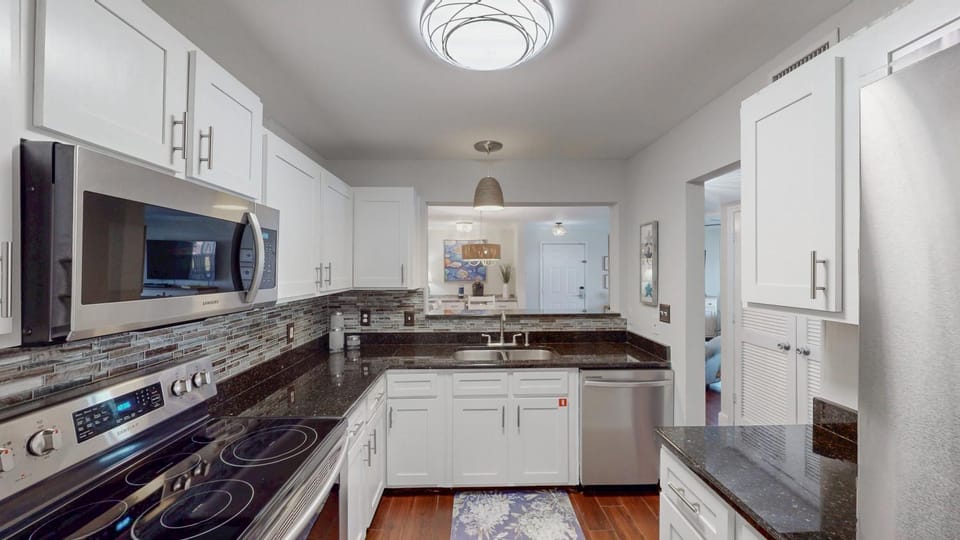 Kitchen or kitchenette, kitchen