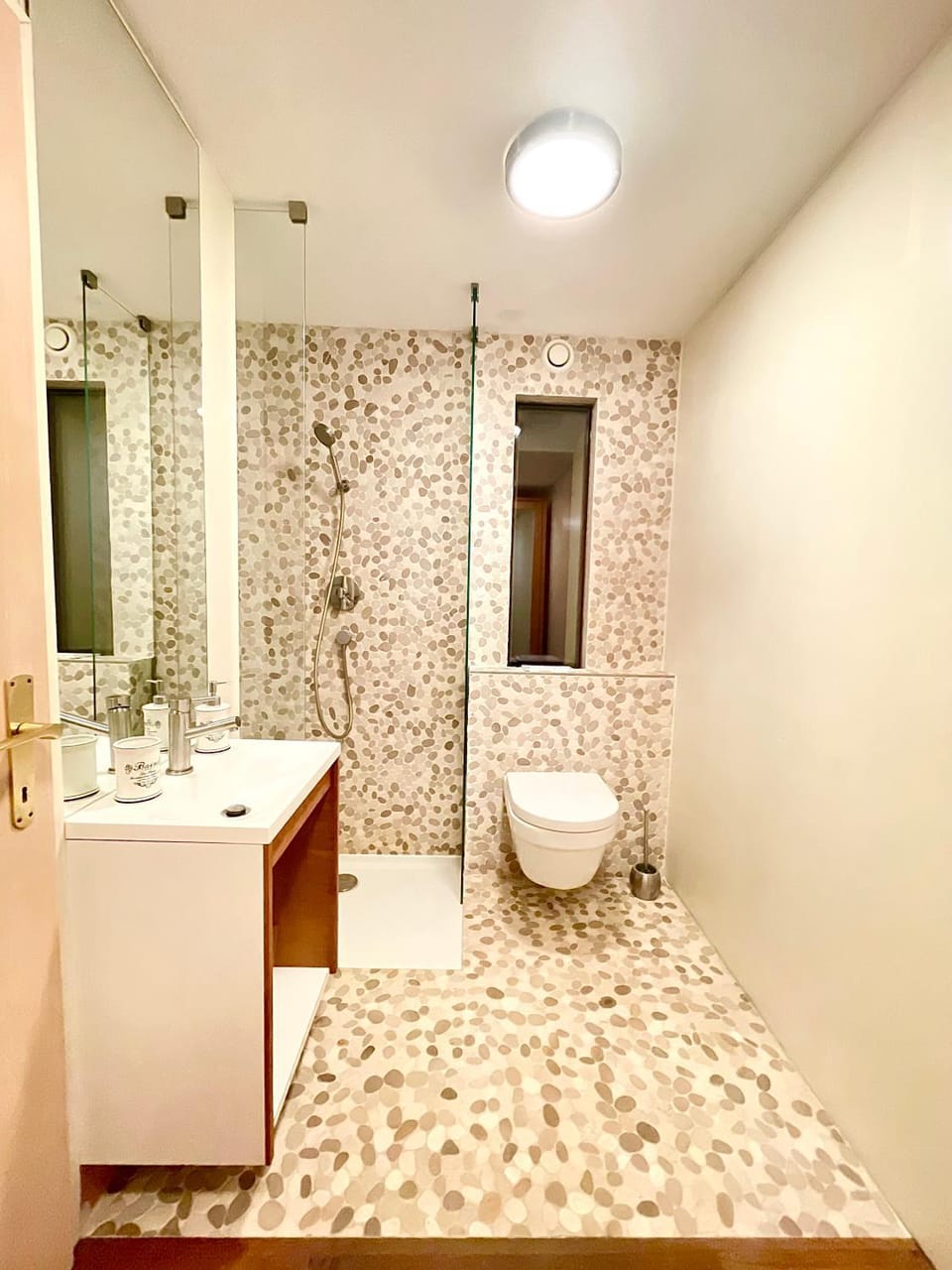 Shower, Toilet, Bathroom