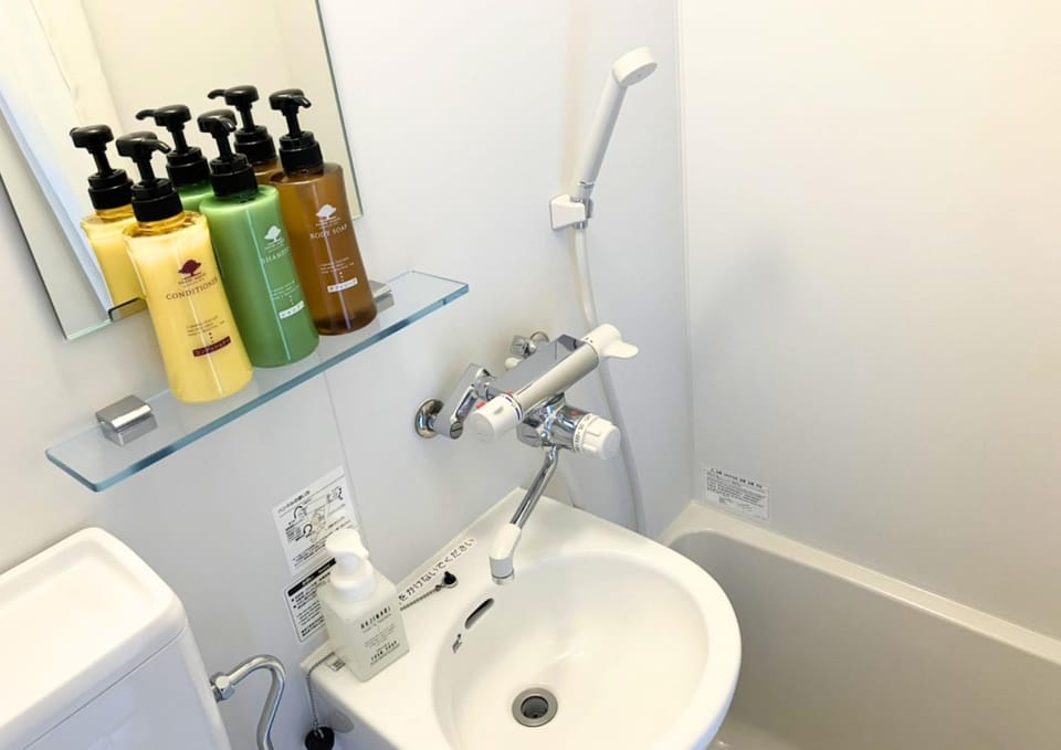 Bathroom, Bath