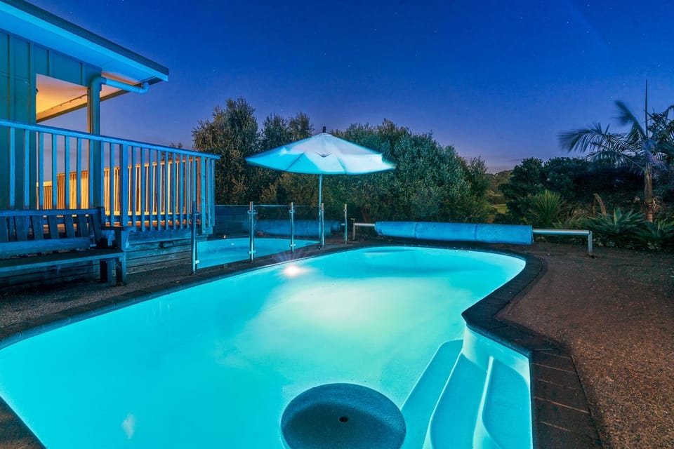 Tutukaka Heads Lodge House in Northland