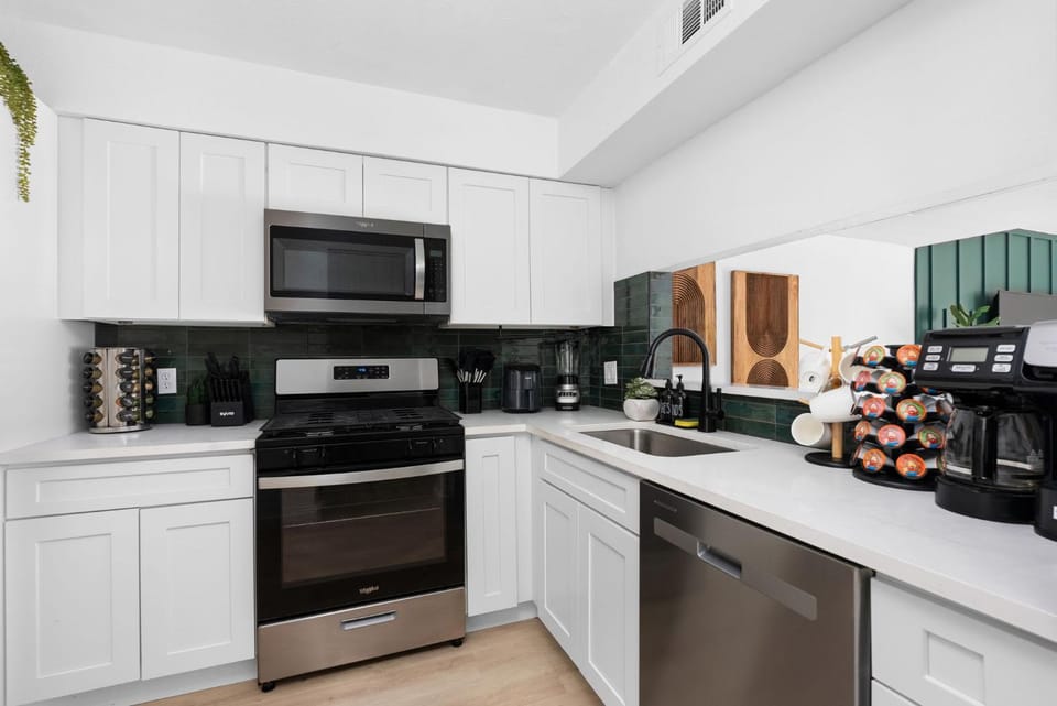 Stylish 3BR Retreat in the Heart of Austin House in Austin
