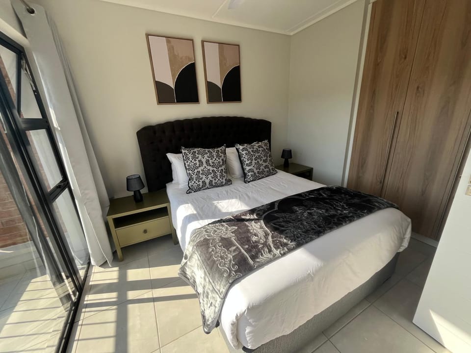 Mphiwes Balito Hills Apartment in Dolphin Coast