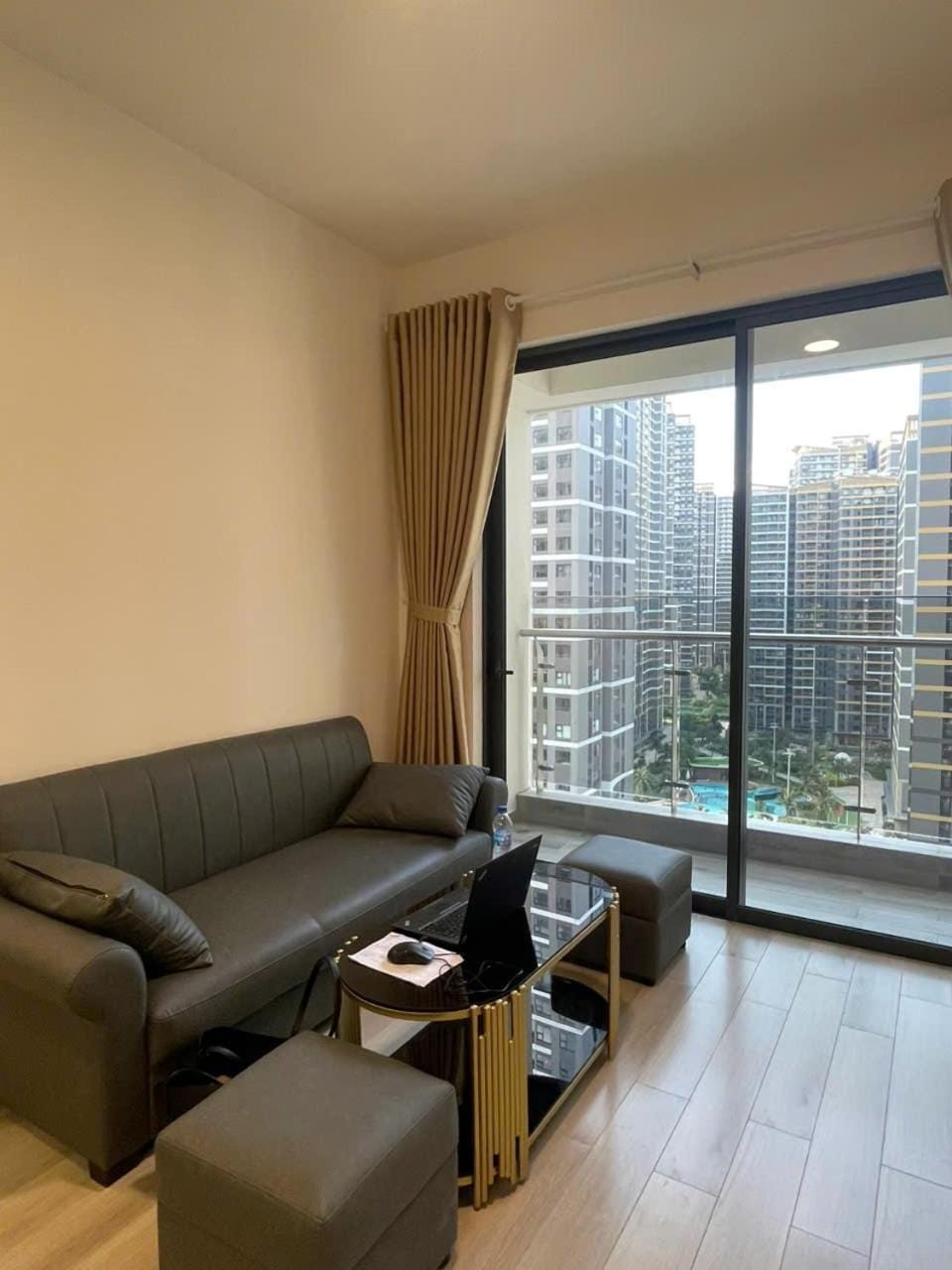 Vinhomes Grand Park - Bliss Homestay Apartment in Ho Chi Minh City