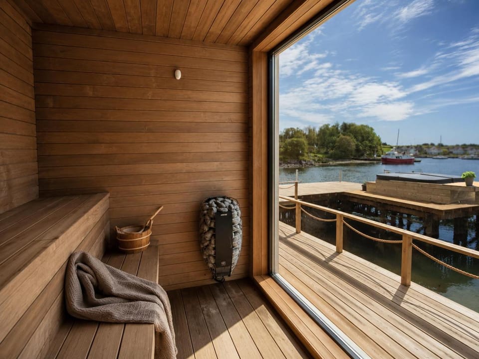 Hot Tub, Sauna, Sauna, Sea view