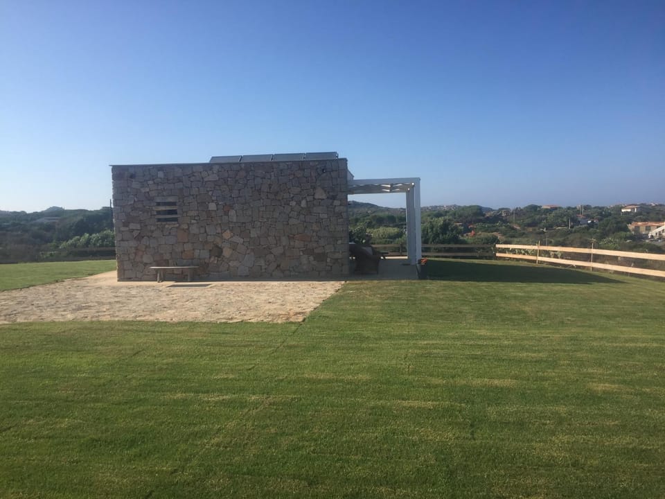 Tenuta Mongiardino House in Sardinia