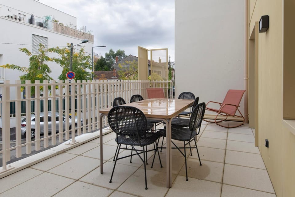 Les Tilleuls II Apartment in Caluire-et-Cuire