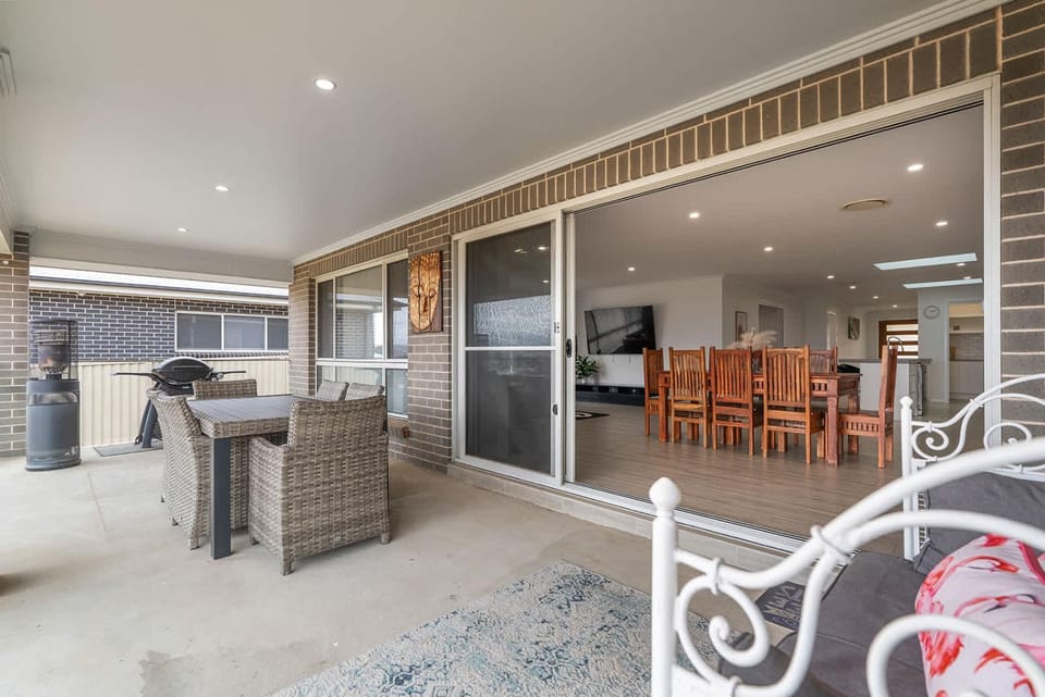 Patio, BBQ facilities, Dining area