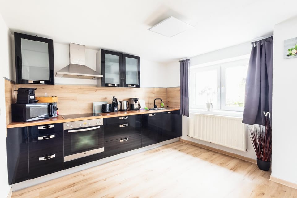 Kitchen or kitchenette, kitchen