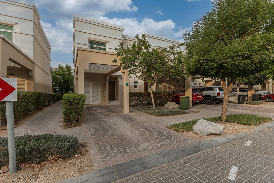 Property building, Location, Parking