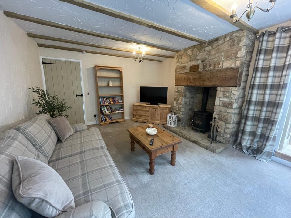 Riverside Cottage House in Newton Aycliffe