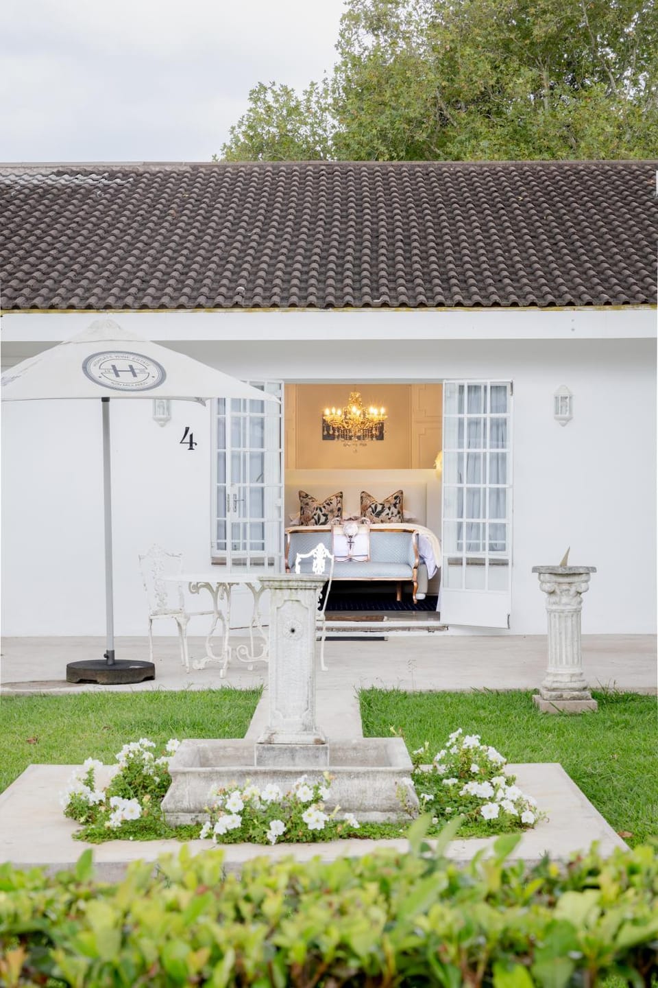 Property building, Garden, Garden view