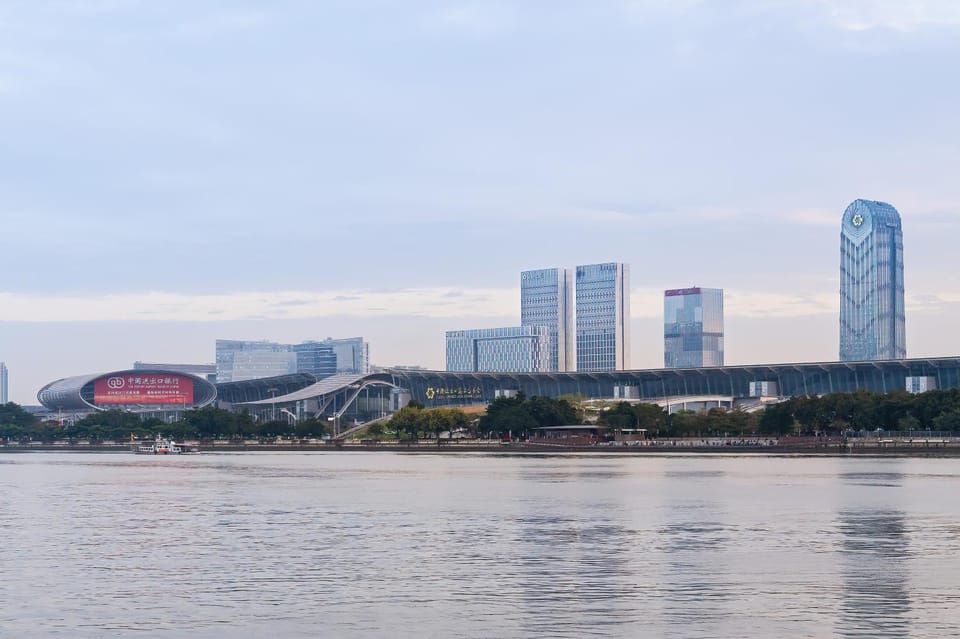 Heyue Hotel Pazhou Exhibition Center Guangzhou Apartment in Guangzhou