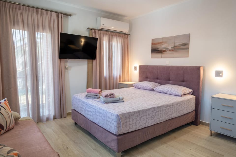Myrina Retreat - Aegean Apartment in Decentralized Administration of the Aegean