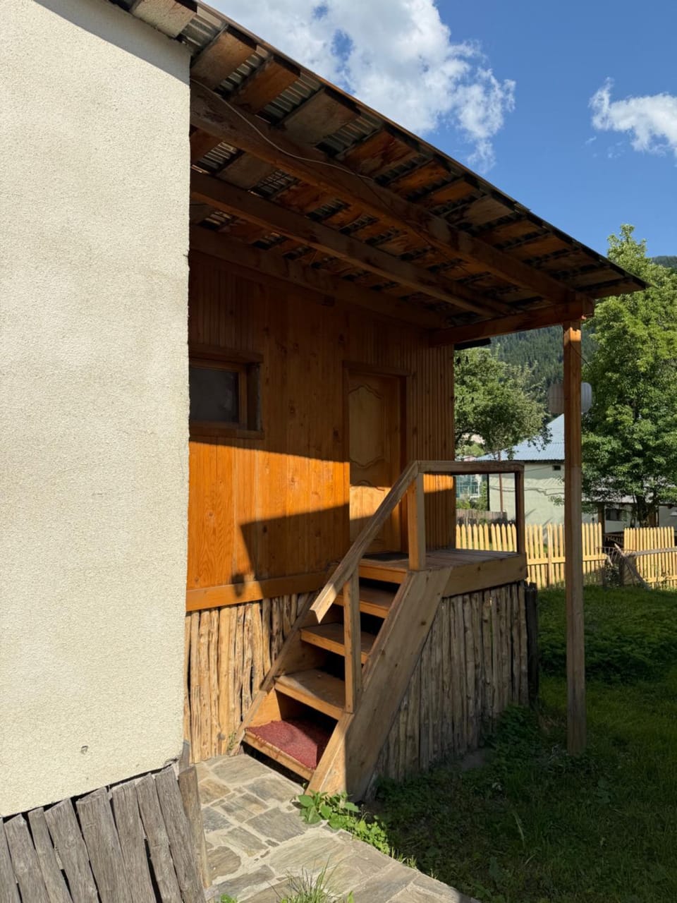 Wooden House Apartment in Georgia
