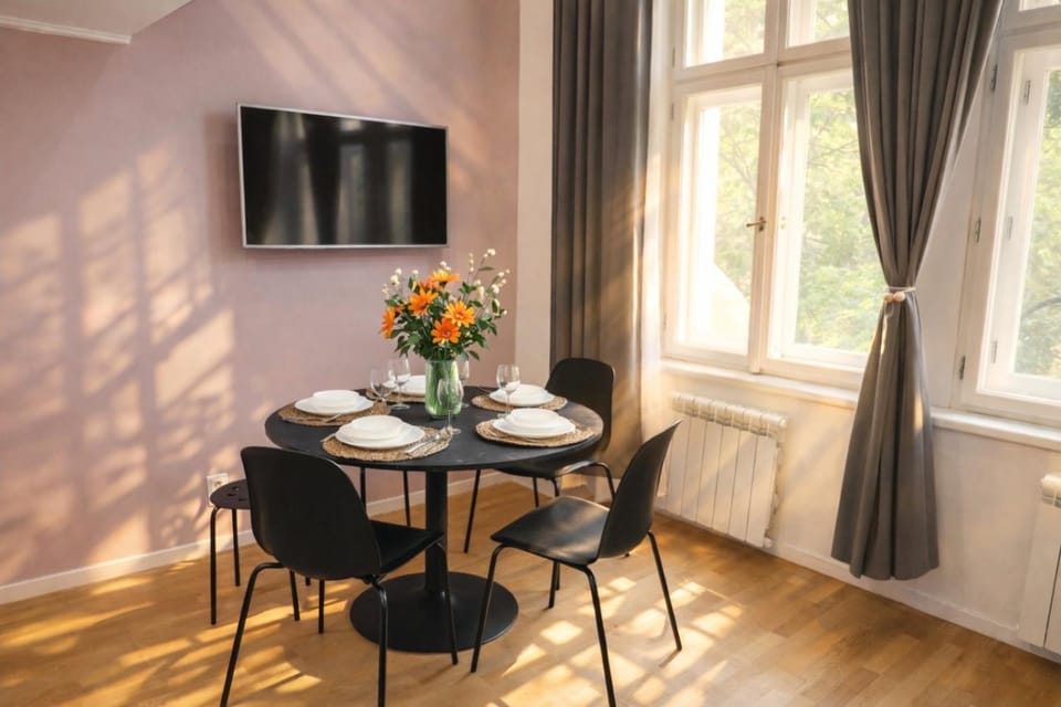 Prague Center Apt - 2 min to Wenceslas Sq, Praha 1 Apartment in Prague