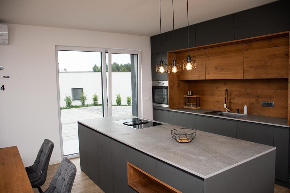 Kitchen or kitchenette, Decorative detail, Dining area, heating, internet, kitchen