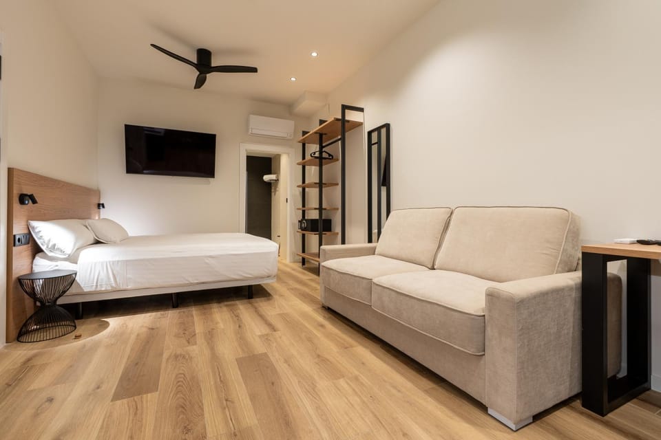 Bed, Living room, Bedroom