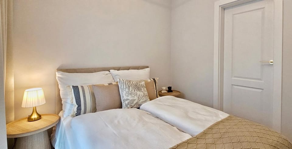 HolidayHomePL Centrum NOR2U4 Apartament z osobną sypialnią, garaż gratis Apartment in Miedzyzdroje
