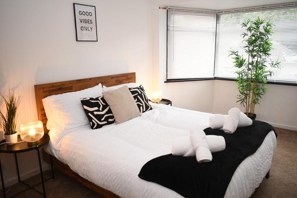 Scott House - BHX-HS2-NEC-SOLIHULL Apartment in Solihull